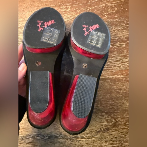 Miss L-Fire Cherry heels, new size 39 - Picture 3 of 4